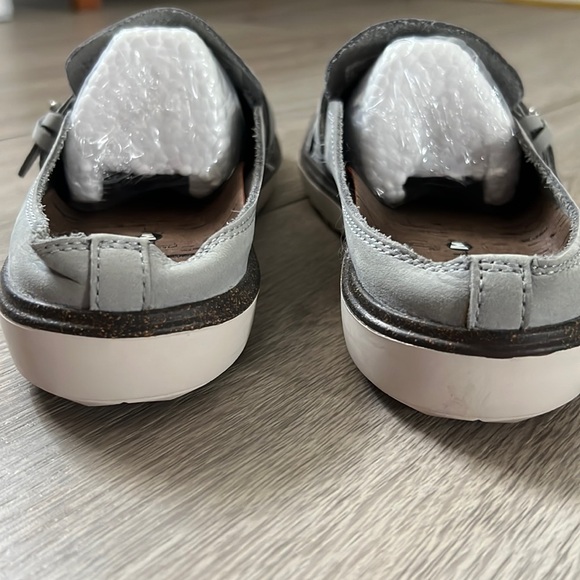 NWOT Merrell Select Grip Perforated Slip On Mules Sz 8 or EU 38.5 - Picture 6 of 8